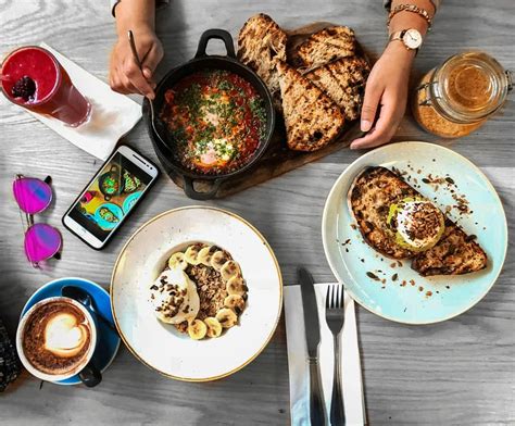 megan's bottomless brunch